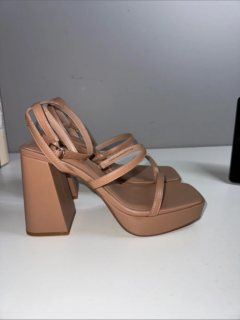 BCBGeneration Galana Nude Platform Block Heel Strappy Sandals Women’s 9.5M NIB